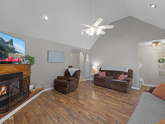 3rd image of 184 Deep Gap Rd