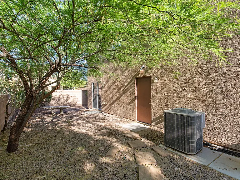 5163 Tunnel Falls Dr — Photo 40