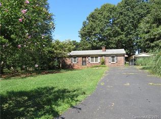 3950 English Oak Dr, Lincolnton, NC 28092