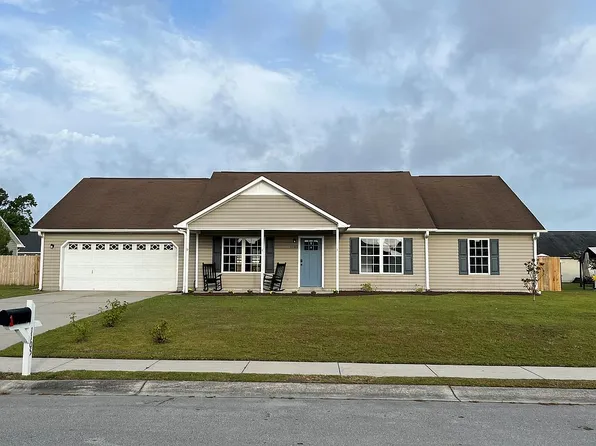 1105 Litewood Ct, Havelock, NC 28532