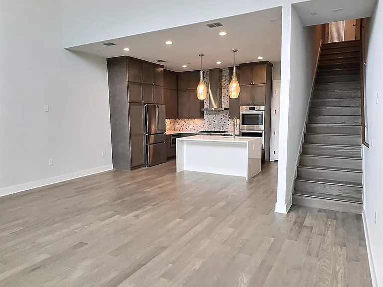 4407 Grotto Dr — Photo 9