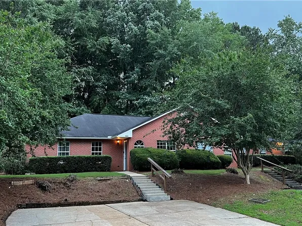 1181/1183 Northlake Drive, Auburn, AL 36832