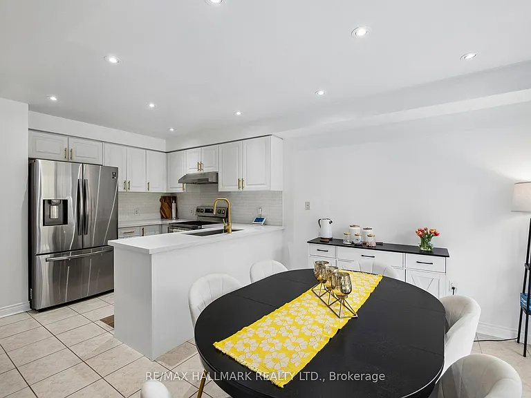 43 Nobbs Dr — Photo 16