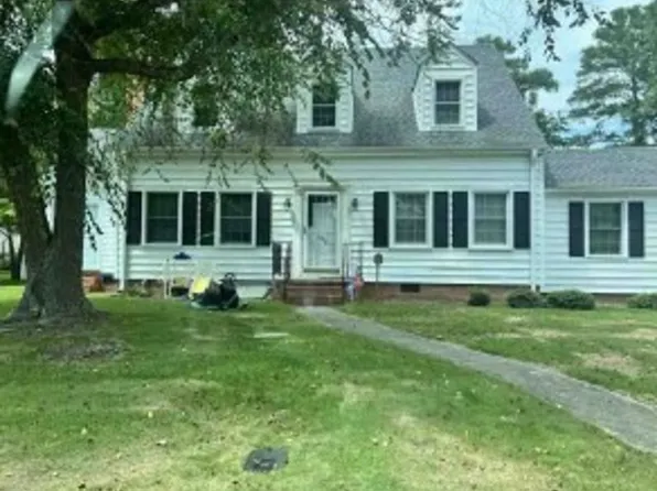206 W 21st St, Lumberton, NC 28358