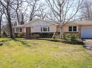 475 Miller Rd, North Barrington, IL 60010