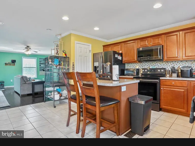 8867 Hillside Way — Photo 9