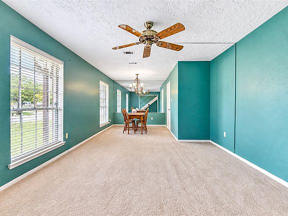 2nd image of 10403 Huntington Point Dr
