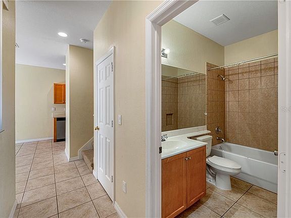 3rd image of 1720 Coriander Dr