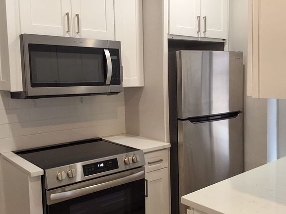 2nd image of 106 Bolton Ave Floor 1