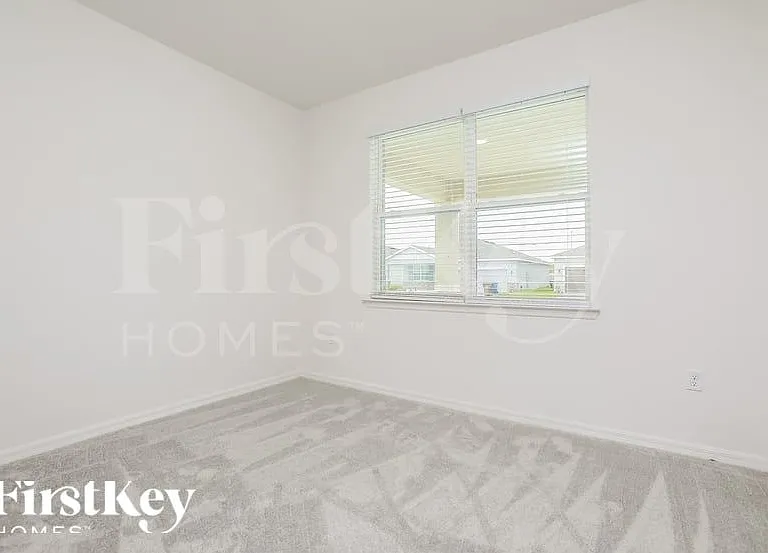 1257 Spokane Point — Photo 9
