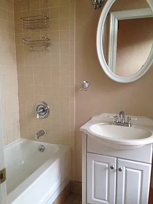 Rented by Ulas Real Estates Inc | media 51