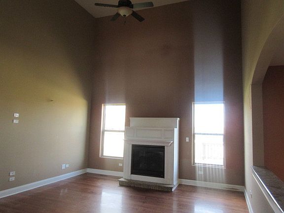 3rd image of 6279 Oxnard Ct