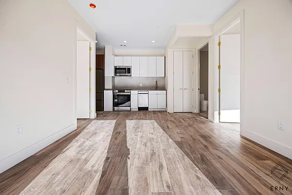 Kitchen, photo 1