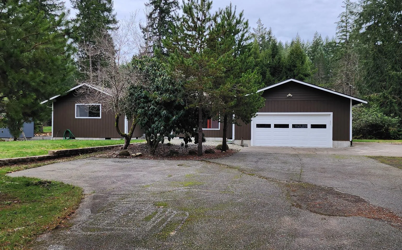 3 bed, 1828 sqft, $2,500 — Photo 1