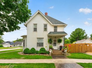 404 N Main St, Belvidere, IL 61008