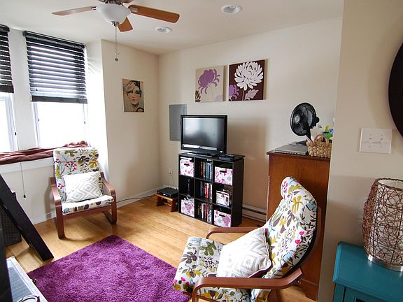 3rd image of 3570 Indian Queen Ln #3