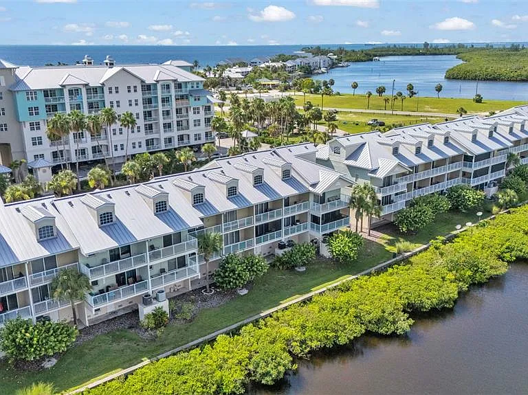 549 Bahia Beach Blvd — Photo 30