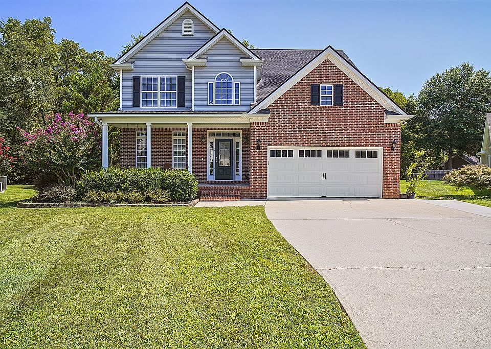 1st image of 500 Ashton Valley Dr