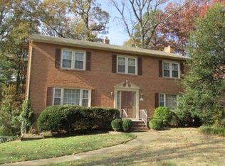 824 Ryder Rd, North Chesterfield, VA 23235