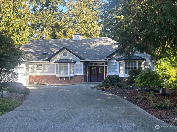 121 Arnold Palmer Parkway, Sequim, WA 98382