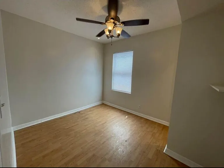 2607 Adams Ave #2 — Photo 7