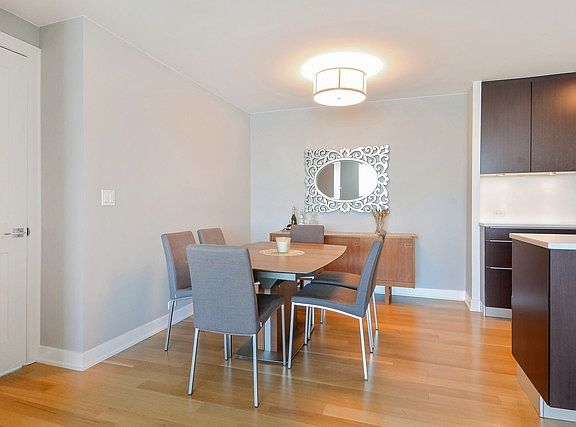 5th image of 155 N Harbor Dr APT 3210