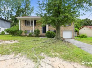 6450 Ashdale Dr, College Park, GA 30349