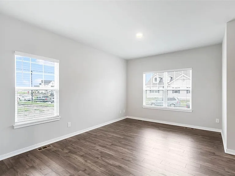 2408 SW Plaza Pkwy — Photo 10