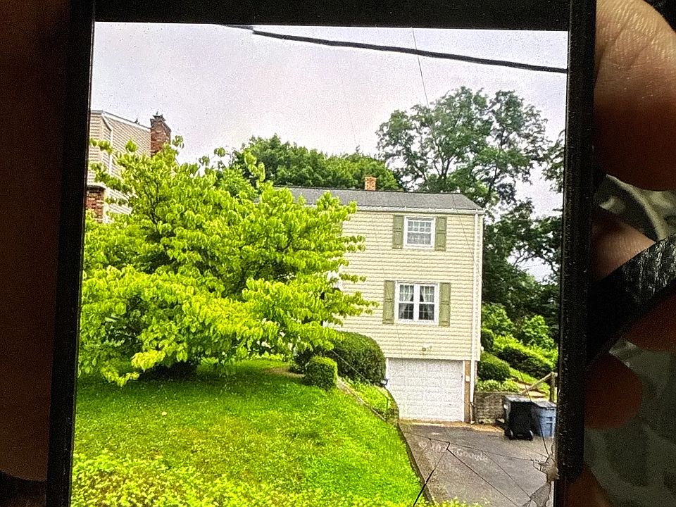 1st image of 110 1st Ave