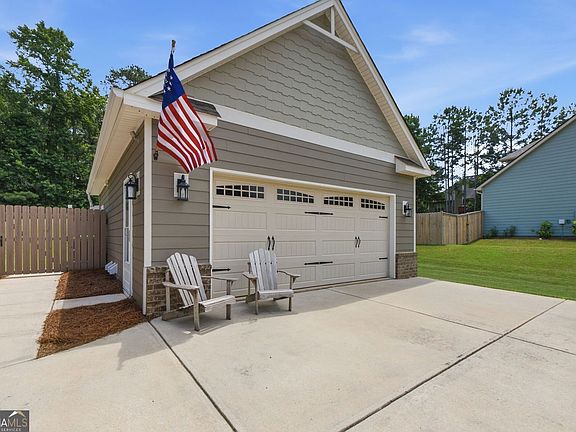 3rd image of 222 Thyme Leaf Way