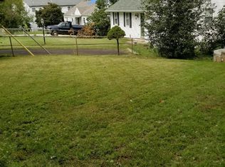 2007 Edgar Ct, Falls Church, VA 22043