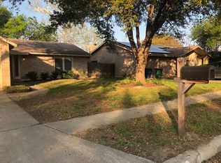 5915 Moores Crk, San Antonio, TX 78233