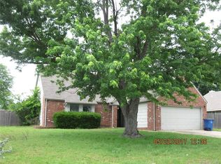 7540 S Trenton Pl, Tulsa, OK 74136