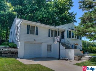 7820 N 34th St, Omaha, NE 68112