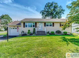 211 Appian Way, Middlesex, NJ 08846