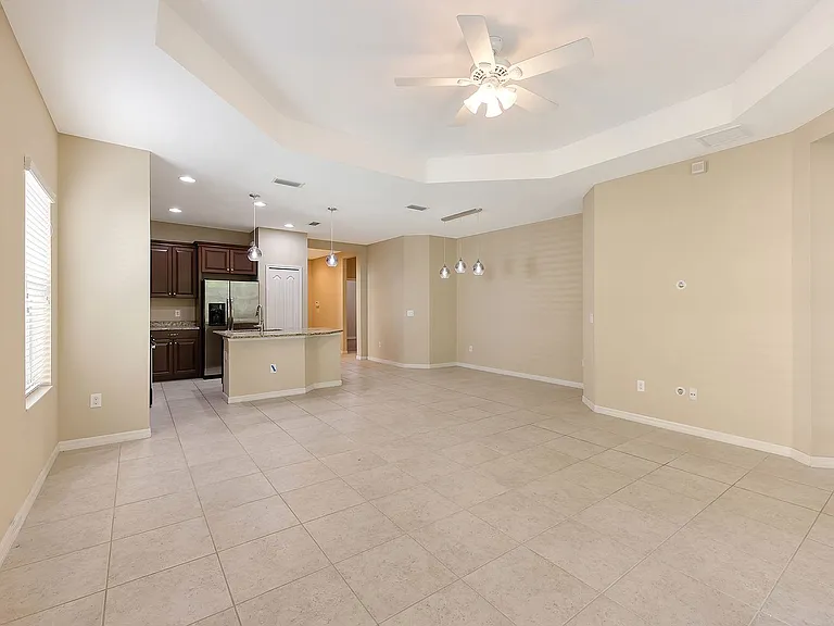 4904 Maymont Park Cir — Photo 14