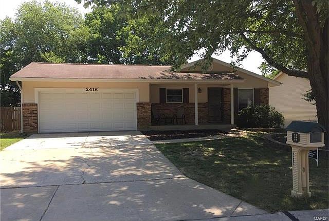 Welcome to 2418 Merribrook Lane! I'm looking for new owners!