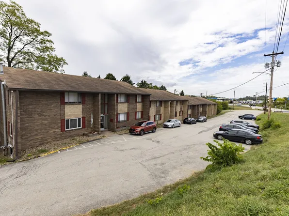 Versailles Castle Apartments