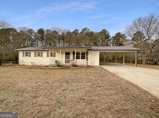 24 Valerie Ln, Powder Springs, GA 30127