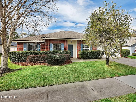 2nd image of 12046 LONDON LAKE Drive W