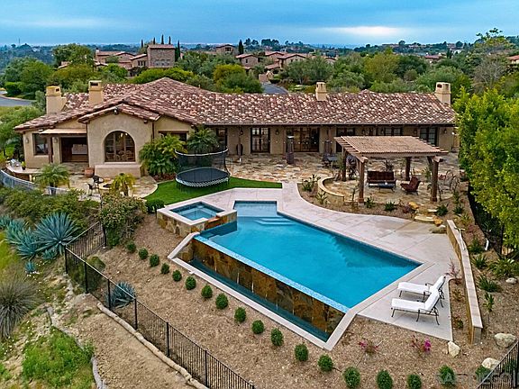 2nd image of 7775 Sendero Angelica