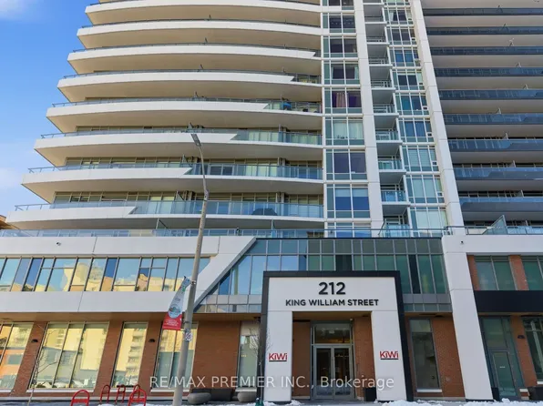 212 King William St #914, Hamilton, ON L8R 0A7