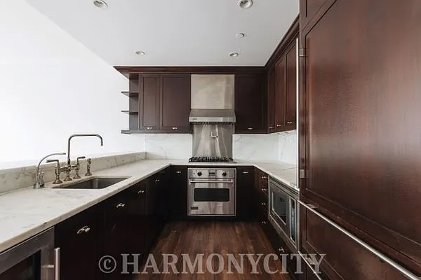 Rented by Harmonycity Corp. | media 31