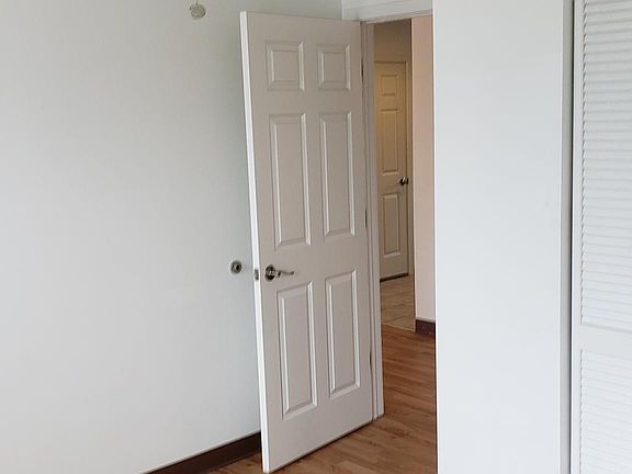 4th image of 1831 S 7th St
