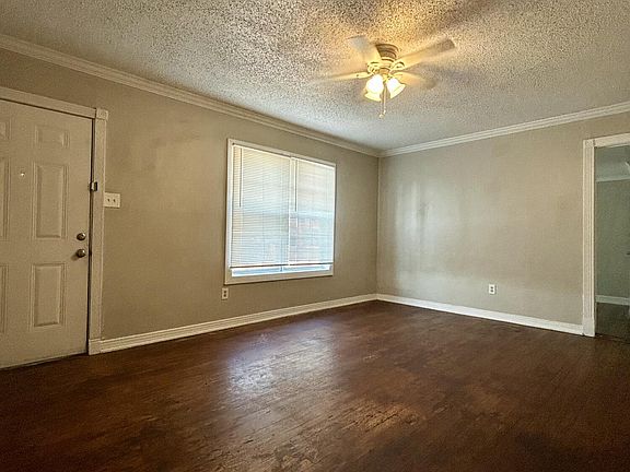 4th image of 2506 37th St
