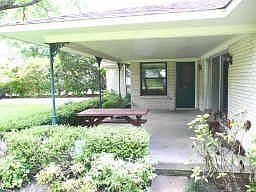5th image of 10324 Vinemont St