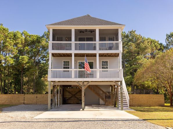 813 Driftwood Dr
