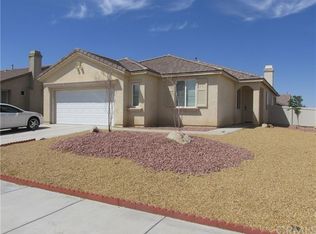 11816 Poppy Rd, Adelanto, CA 92301