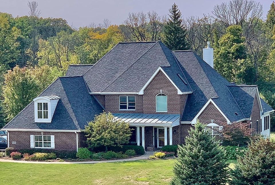 1st image of 1443 Emerald Ct