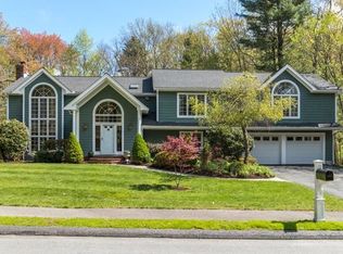 13 Cot Hill Rd, Bedford, MA 01730